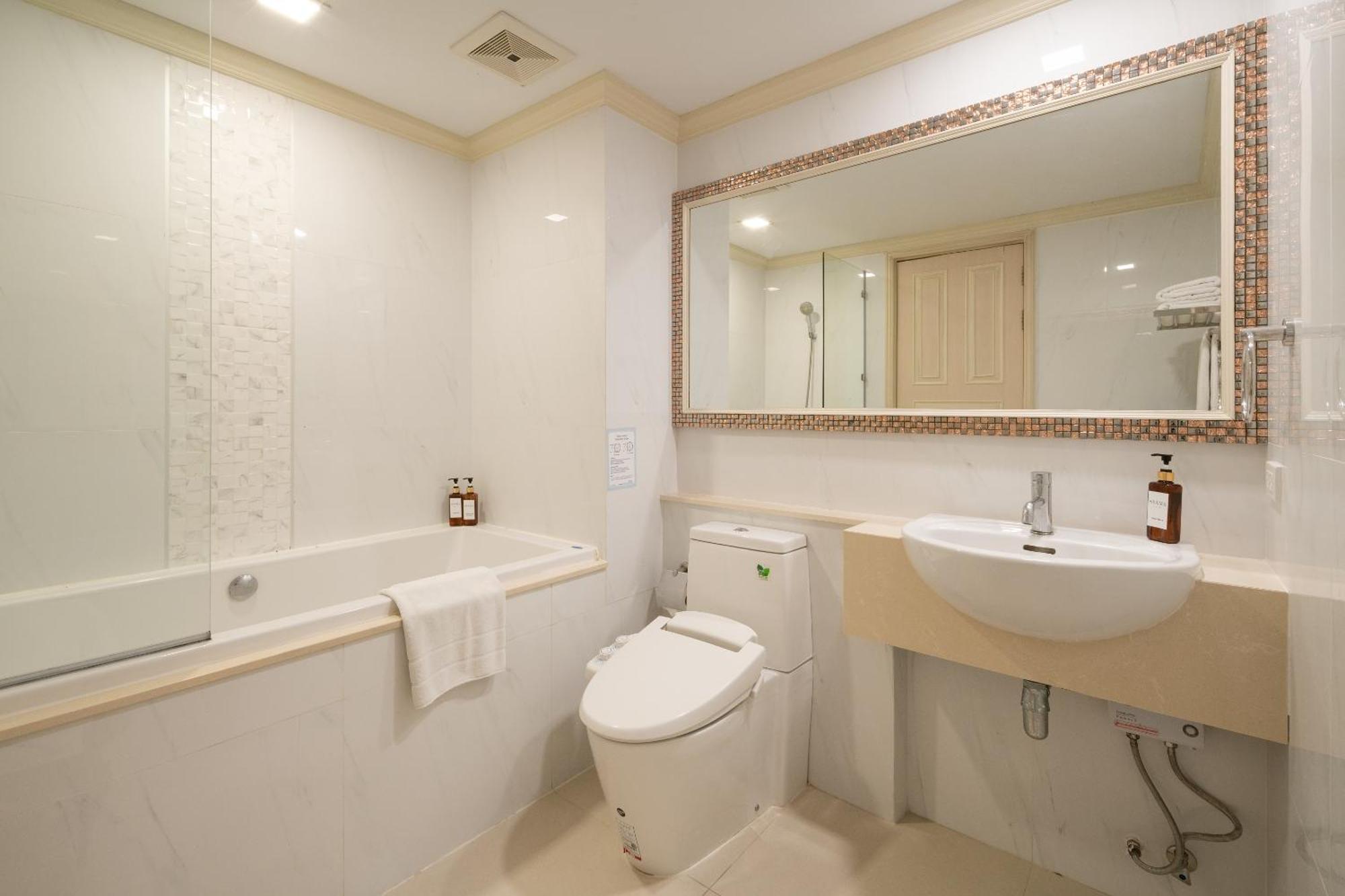 Syama Hana Executive Apartments Thonglor กรุงเทพมหานคร ภายนอก รูปภาพ