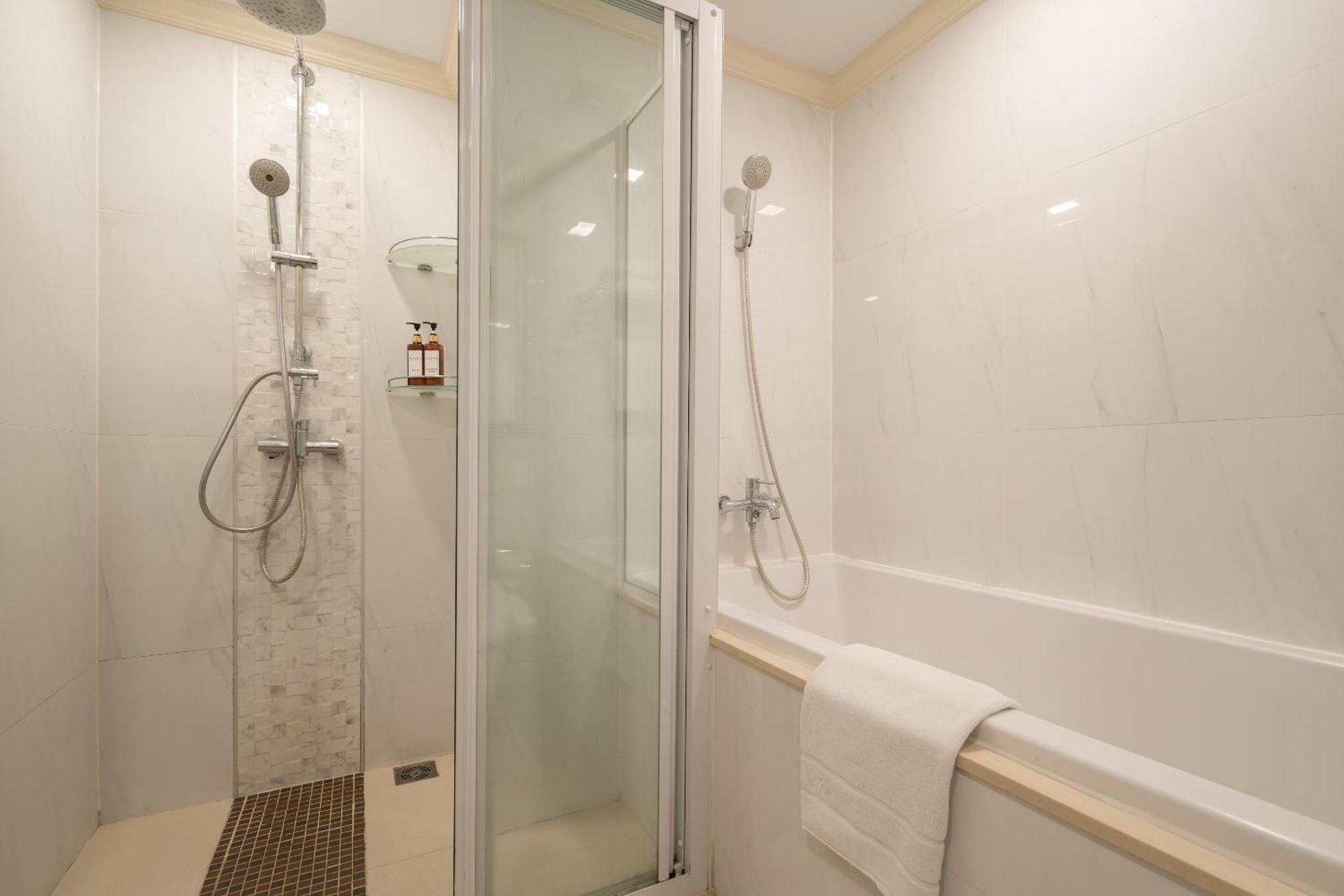 Syama Hana Executive Apartments Thonglor กรุงเทพมหานคร ภายนอก รูปภาพ